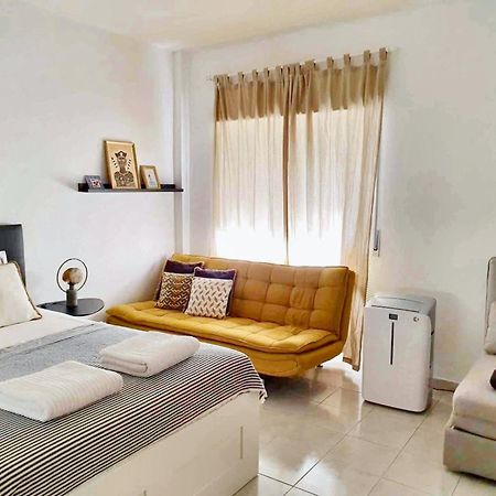 Comfortable Apartment With Balcony And Sea View In Lisbon 50 M² ภายนอก รูปภาพ